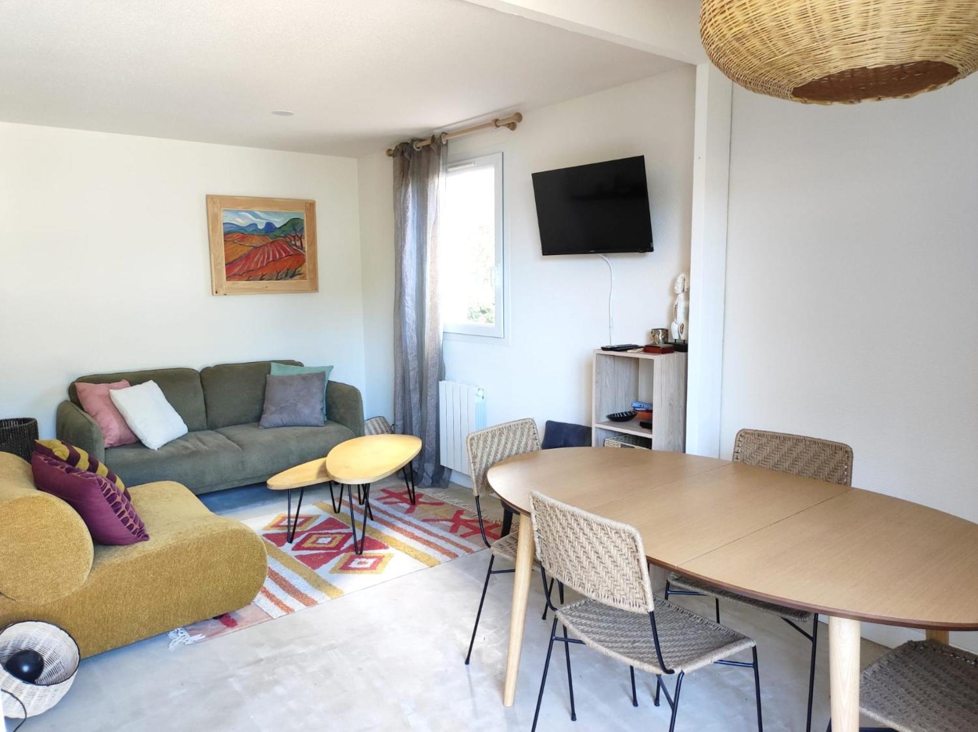 Apartment Duplex Dans Avec Piscine A *